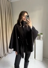 Siyah Kaşe Dik Yaka Panço
