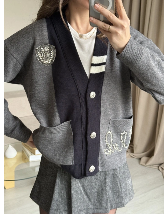 Taşlı Orijinal Marka Hırka