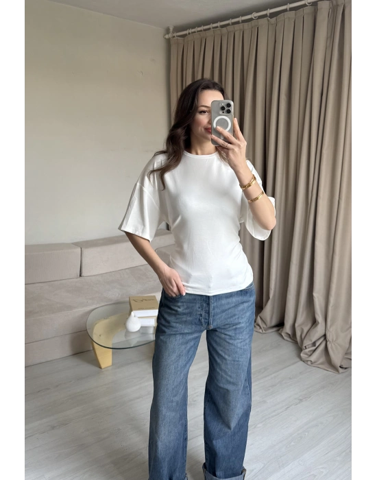 Beyaz Bağlamalı Tshirt