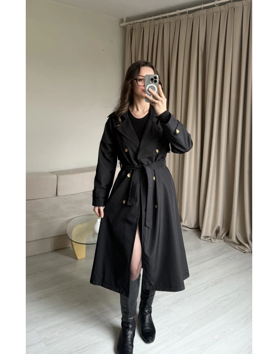 Siyah Düğme Detaylı Uzun Trençkot