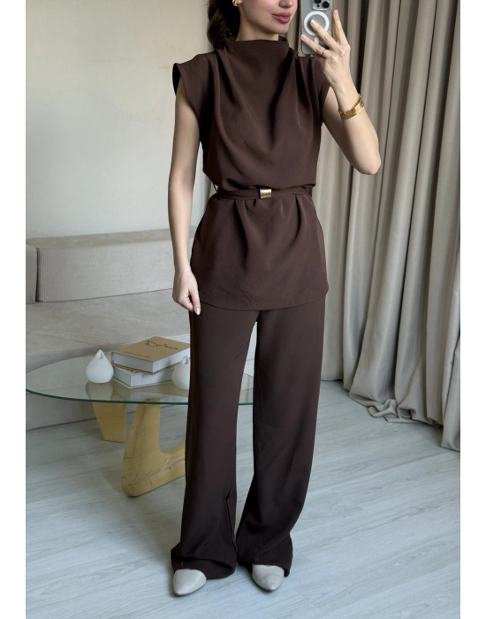 Kahve Kolsuz Gold Detaylı Takım