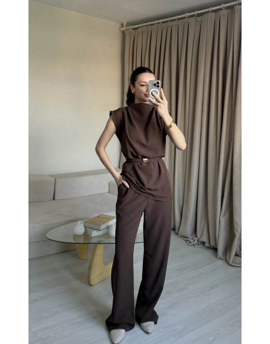 Kahve Kolsuz Gold Detaylı Takım