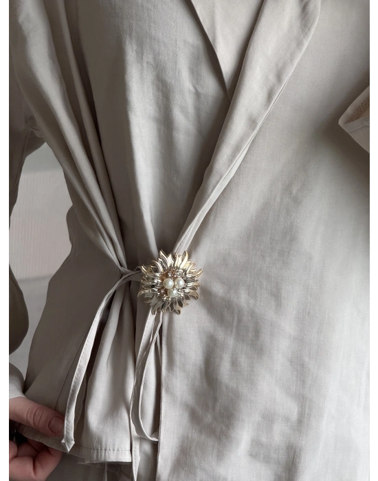 Krem Broşlu Pantolon Takım