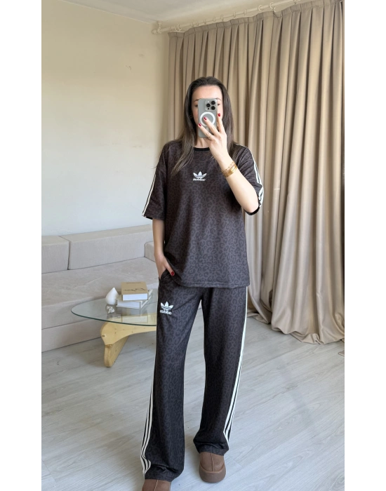 Kahve Kısa Kollu Leopar Takım