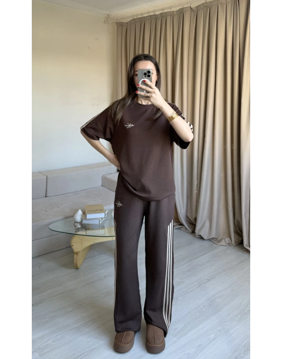 Kahve Yan Şeritli Marka Eşofman Takım