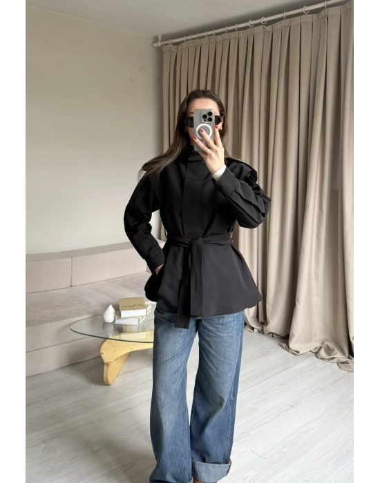 Siyah Fermuarlı Dik Yaka Trençkot