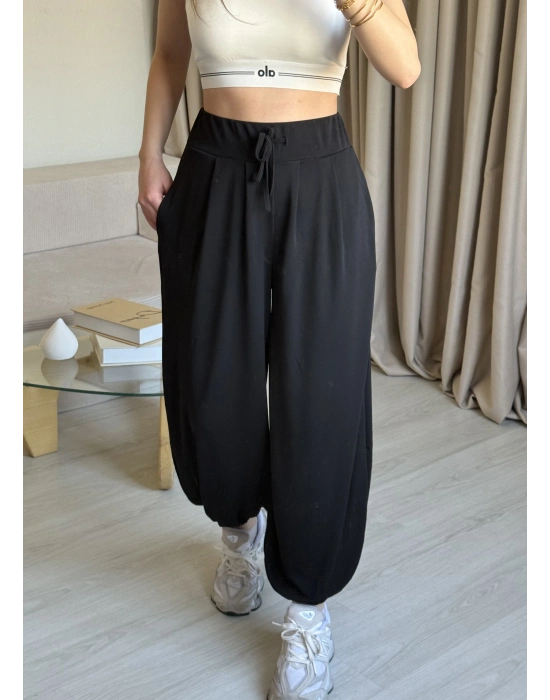 Siyah Relax Şalvar Kesim Pantolon