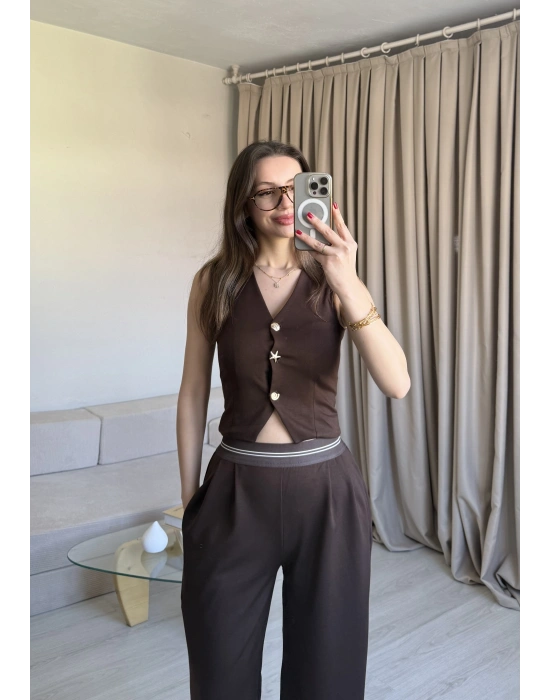 Kahve Broş Düğme Detaylı Takım