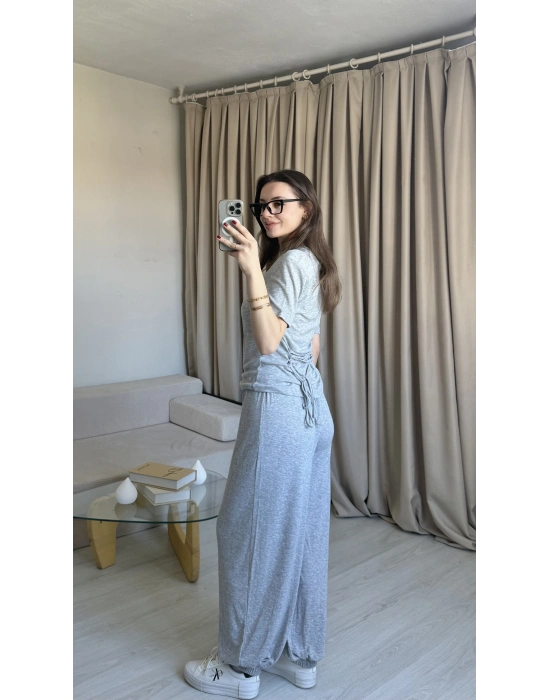 Gri Belden Bağlamalı Kısa Kollu Eşofman Takımı