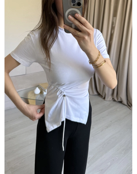 Beyaz Önü Kordon Tshirt