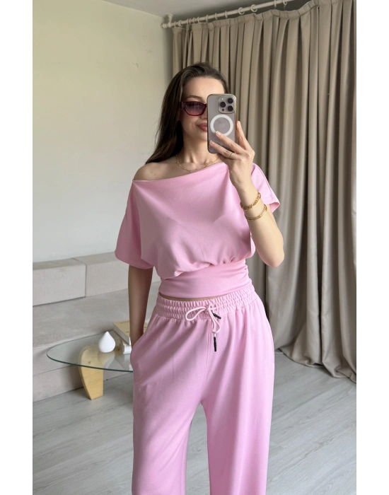 Pembe Bel Detay Düşük Omuz Takım