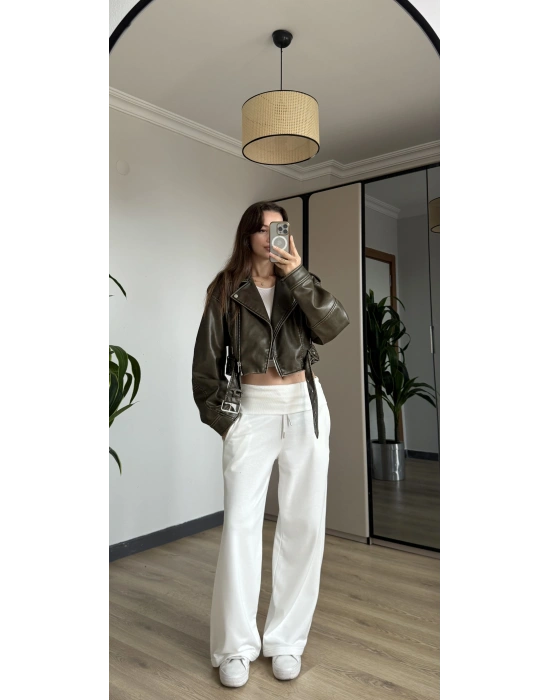 Beyaz Brshk Viral Eşofman