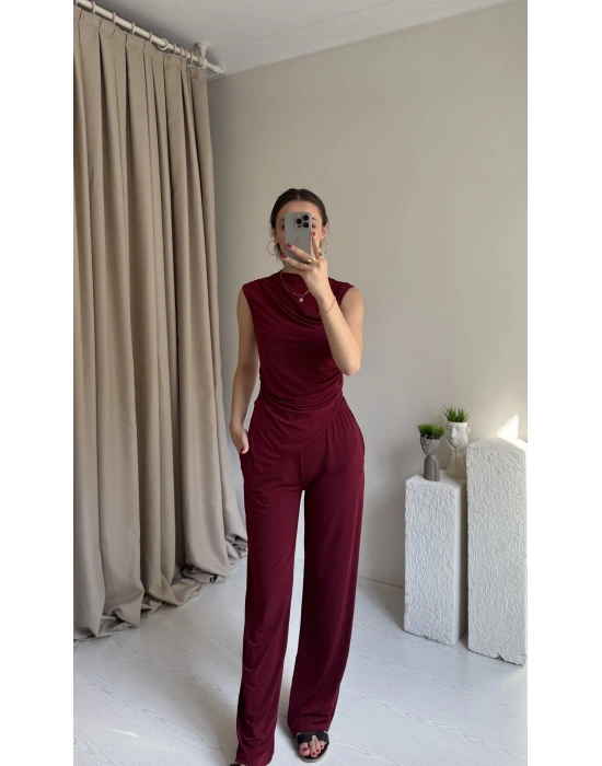 Bordo Büzgülü Asimetrik Kesim Takım