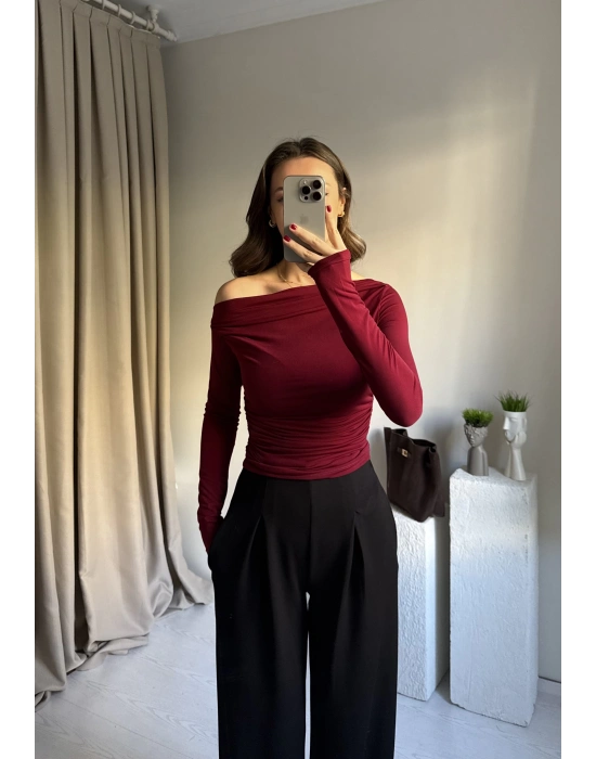 Bordo Büzgülü Düşük Omuz Bluz