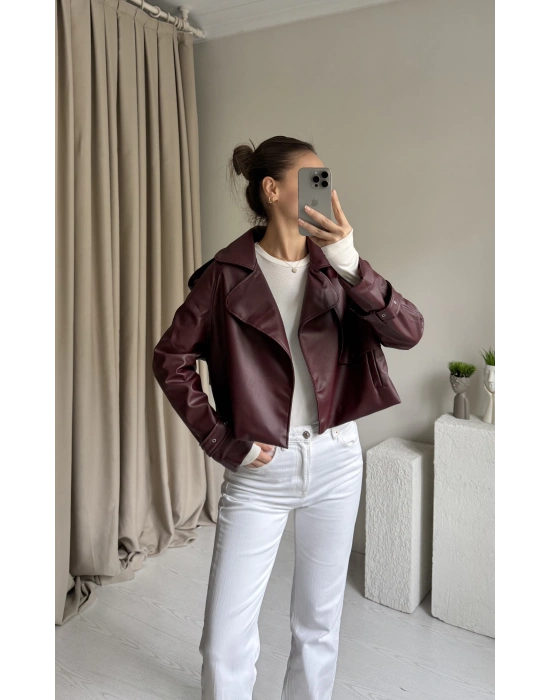 Bordo Yakalı Deri Ceket