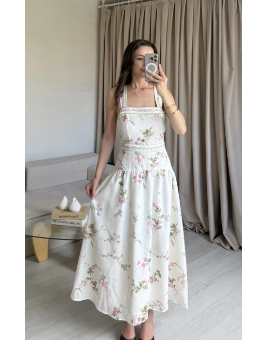 Çiçekli Sırt Bağlama Elbise