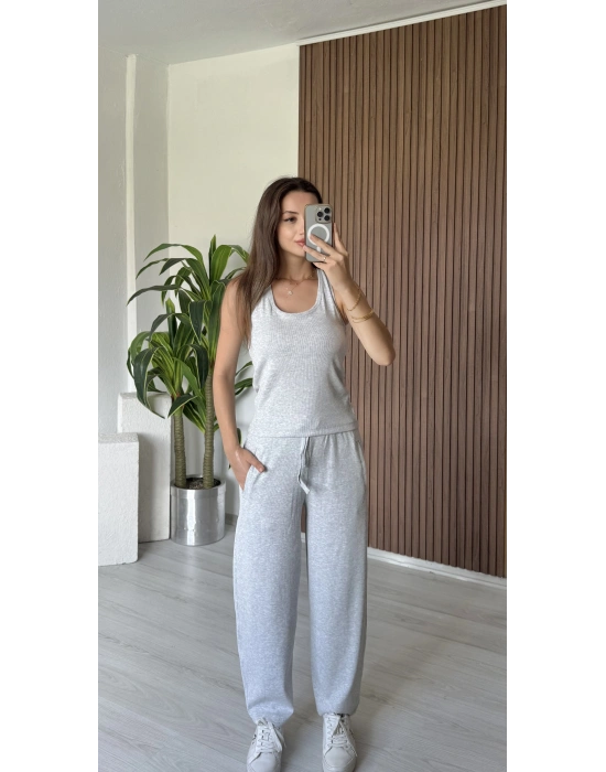 Göğüs Pedli Eşofman Takım