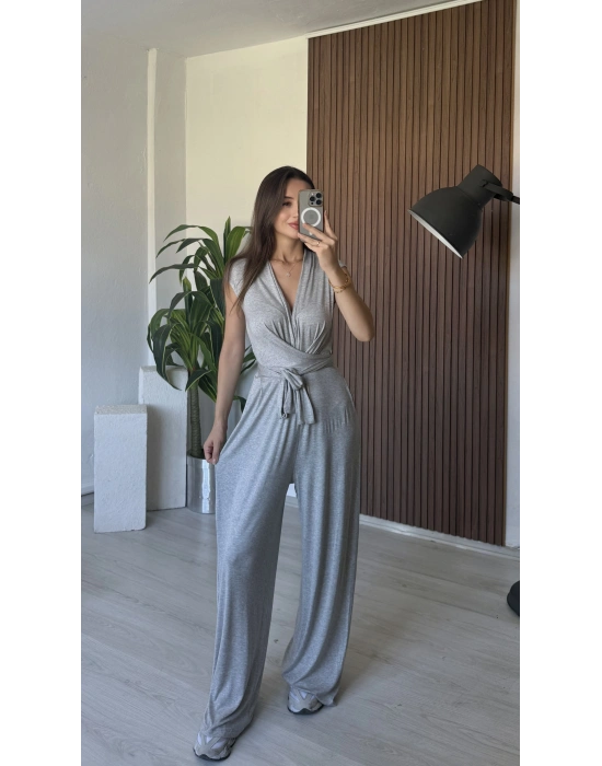 Gri 2 Farklı Bağlama Tulum