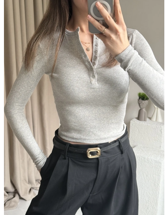 Gri Çıtçıtlı Kaşkorse Bluz