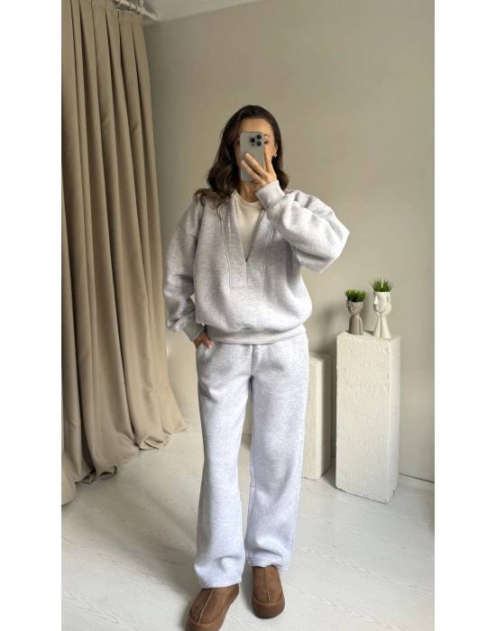 Gri V Yaka Eşofman Takımı