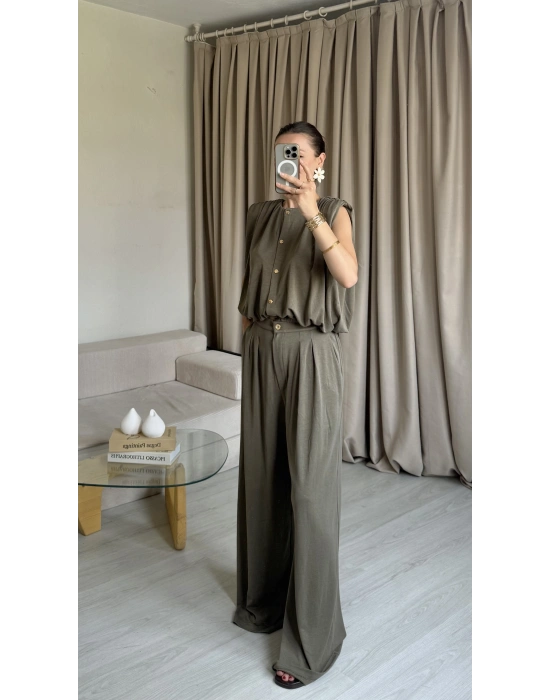 Haki Vatkalı Düğme Detay Premium Takım