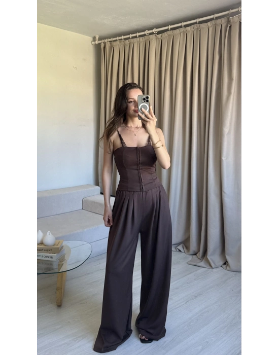 Kahve Dantelli Agraflı Takım
