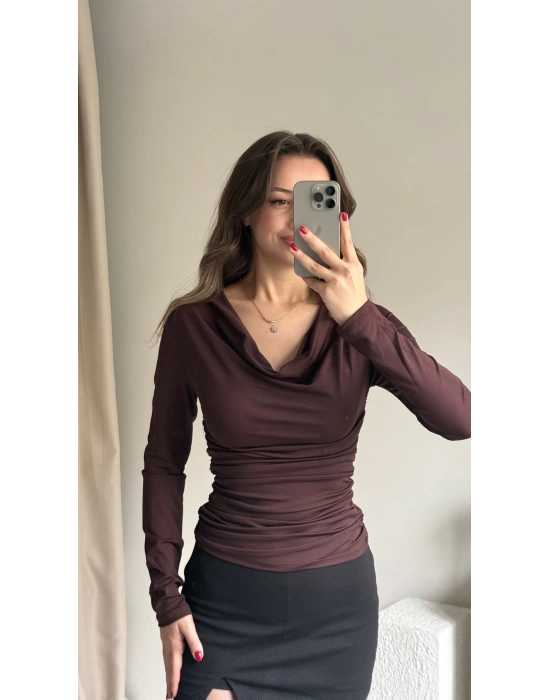 Kahve Şal Yaka Büzgülü Bluz