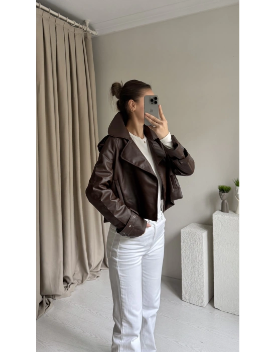 Kahve Yakalı Deri Ceket