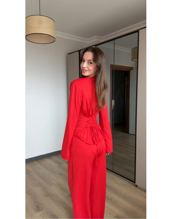 Kırmızı Vatkalı Bel Bağlamalı Takım