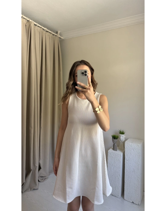 Krem Çizgili Kısa Elbise