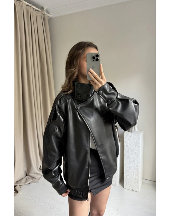 Marka Muadil Viral Düğme Detaylı Deri Ceket