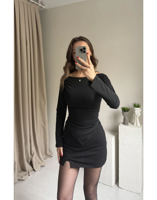 Siyah Asimetrik Kesim Bluz