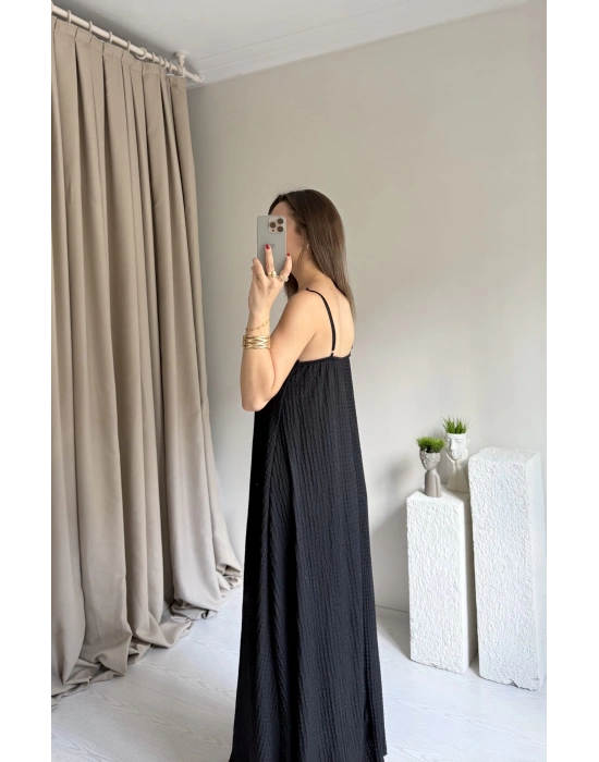 Siyah Ayarlanabilir Askı Gofre Elbise