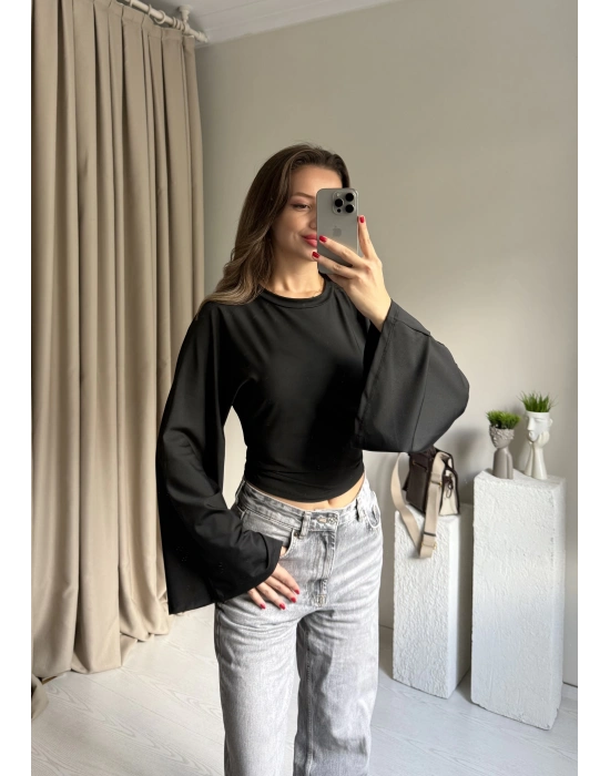 Siyah Belden Oturtmalı Yarasa Kol Bluz