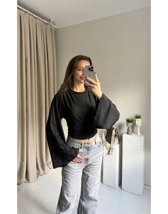 Siyah Belden Oturtmalı Yarasa Kol Bluz