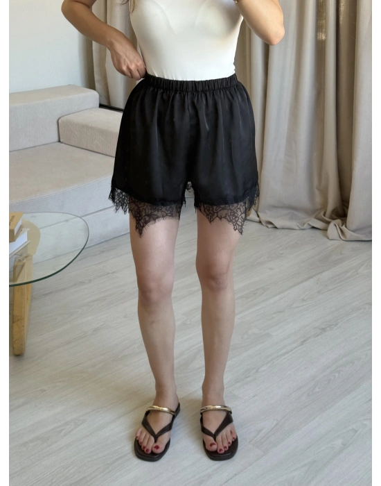 Siyah Dantel Saten Şort