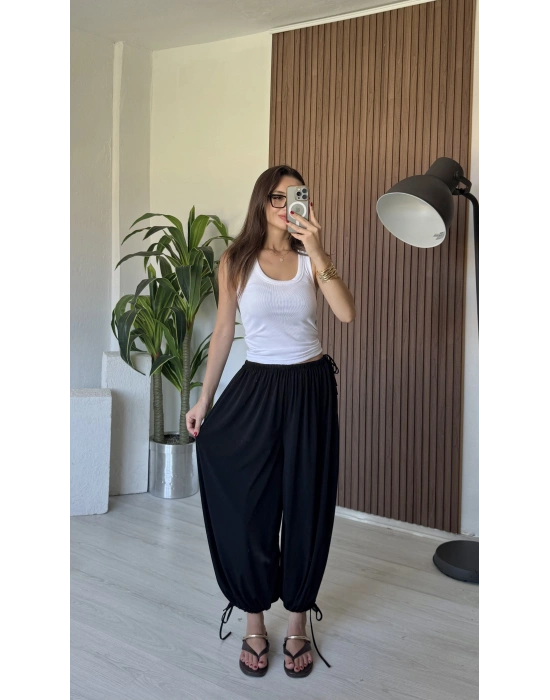 Siyah Her Bedene Uyan Pantolon