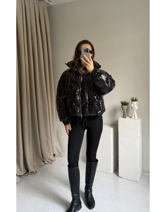 Siyah İçi Dolgulu Bomber Mont