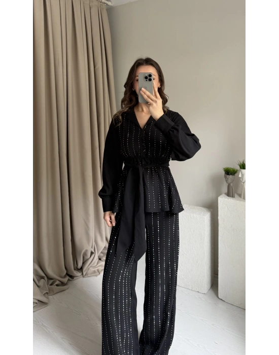 Siyah Taşlı Kuşak Detaylı Takım