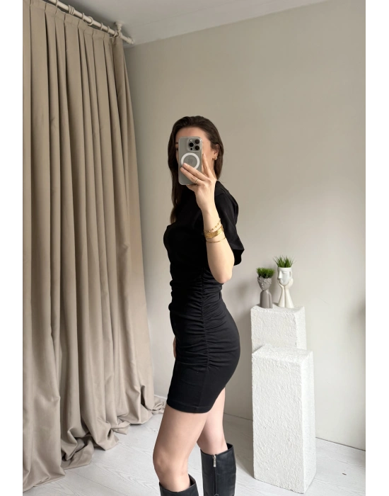 Siyah Yan Büzgülü Tshirt Elbise