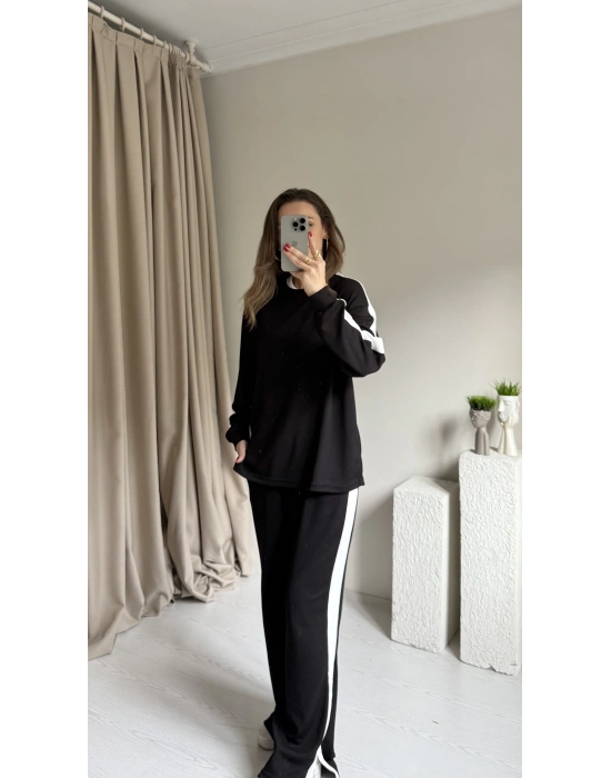 Siyah Yan Şeritli Oysh Marka Eşofman Takımı