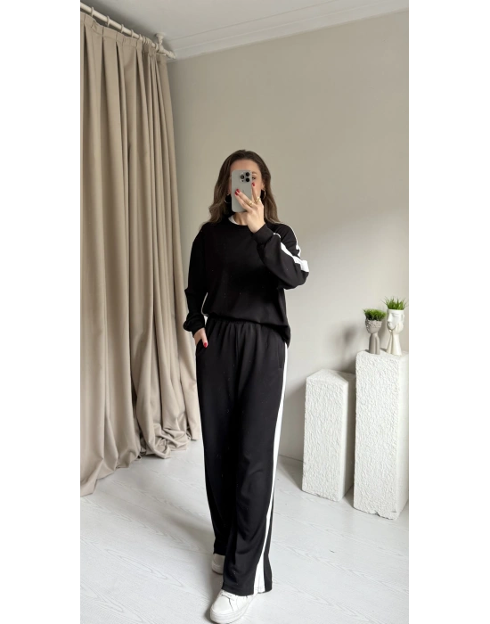 Siyah Yan Şeritli Oysh Marka Eşofman Takımı