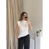 Beyaz Vatkalı Bluz