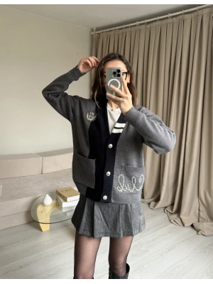 Taşlı Orijinal Marka Hırka