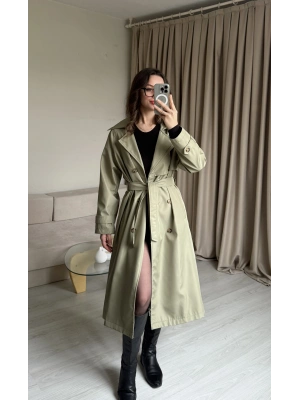 Yeşil Düğme Detaylı Uzun Trençkot