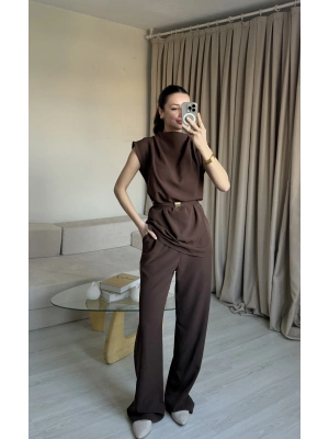 Kahve Kolsuz Gold Detaylı Takım