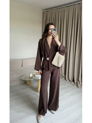 Kahve Broşlu Pantolon Takım