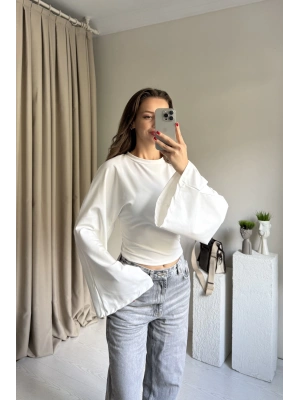 Beyaz Belden Oturtmalı Yarasa Kol Bluz