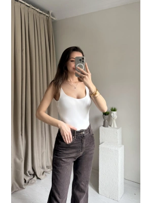 Beyaz Kare Yaka Bodysuit