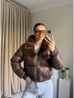 Kahverengi Yaka Detaylı Mont